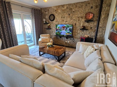 Apartament 2+1+2 për Shitje pranë Kopshtit Botanik, Tiranë !!