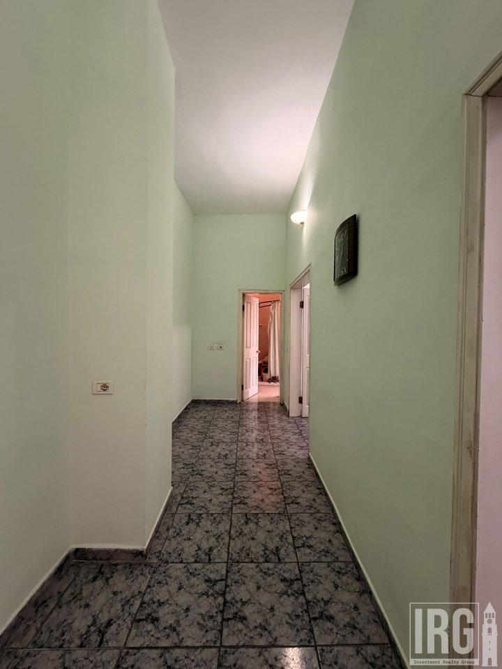 Shallvaret, Appartamento adatto per uffici!