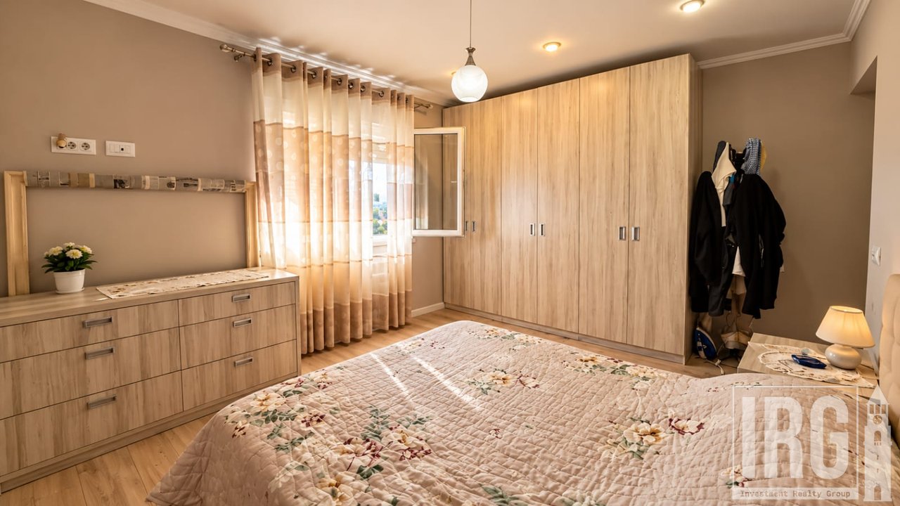 SHITET APARTAMENT 2+1 – TIRANA E RE