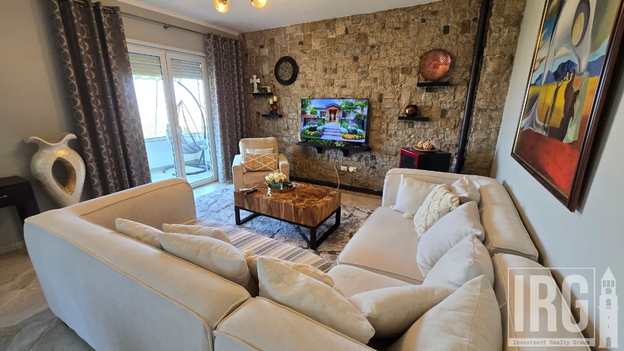 Apartament 2+1+2 për Shitje pranë Kopshtit Botanik, Tiranë !!