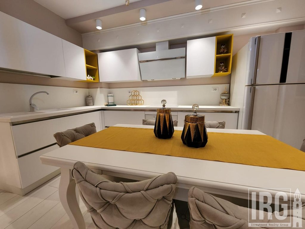 Shitet Apartament 2+1+2 Kopshti Zoologjik