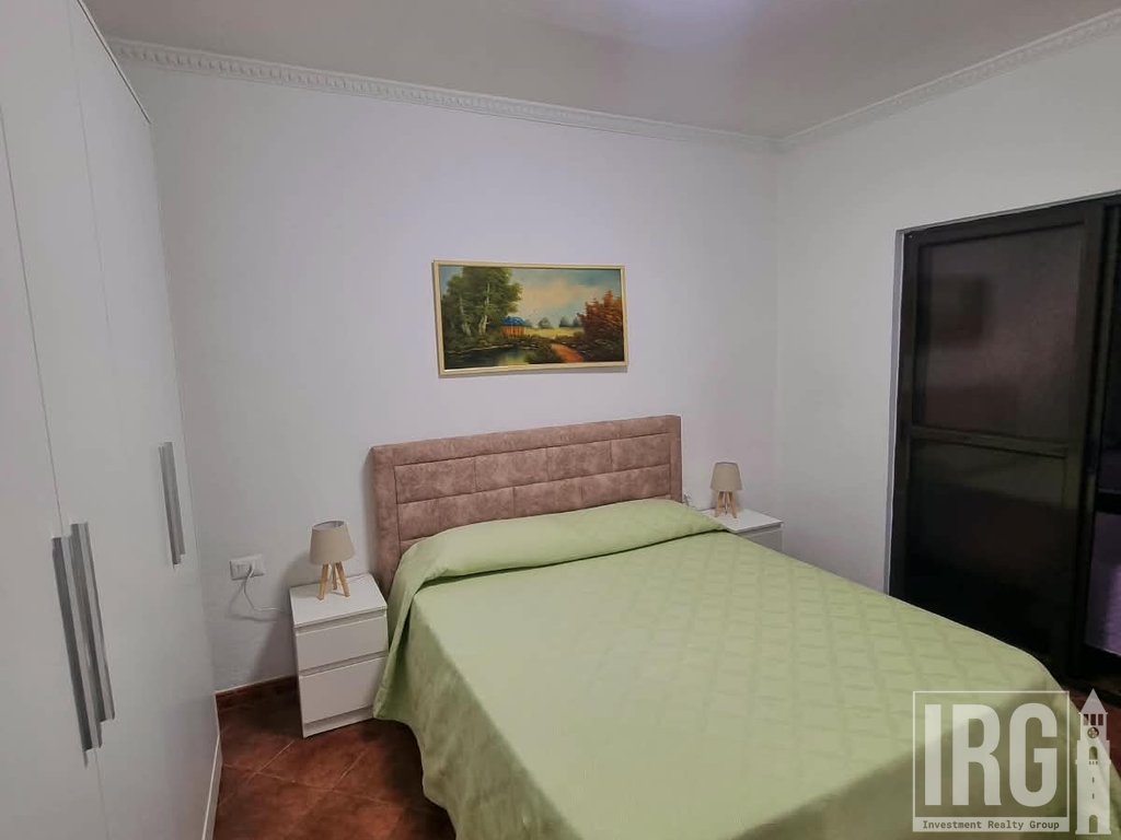 JEPET ME QIRA APARTAMENT 2+1 PRANE RR. ELBASANIT | 700€