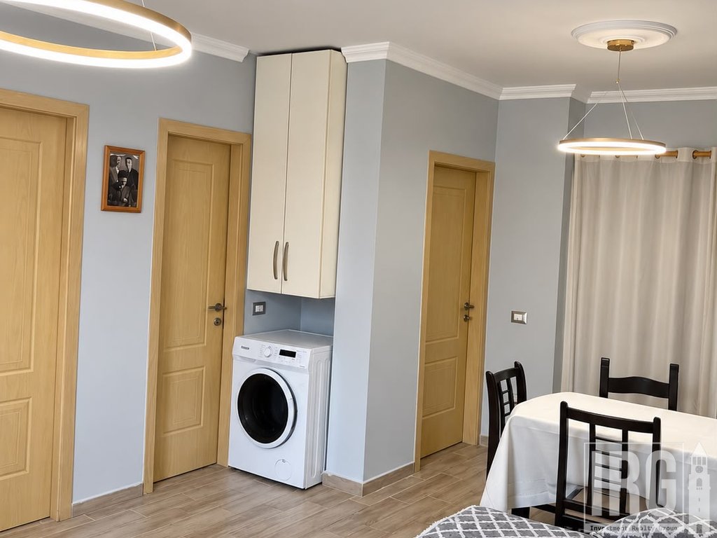 Apartament 2+1 ne katin e 1 te nje Vile private!