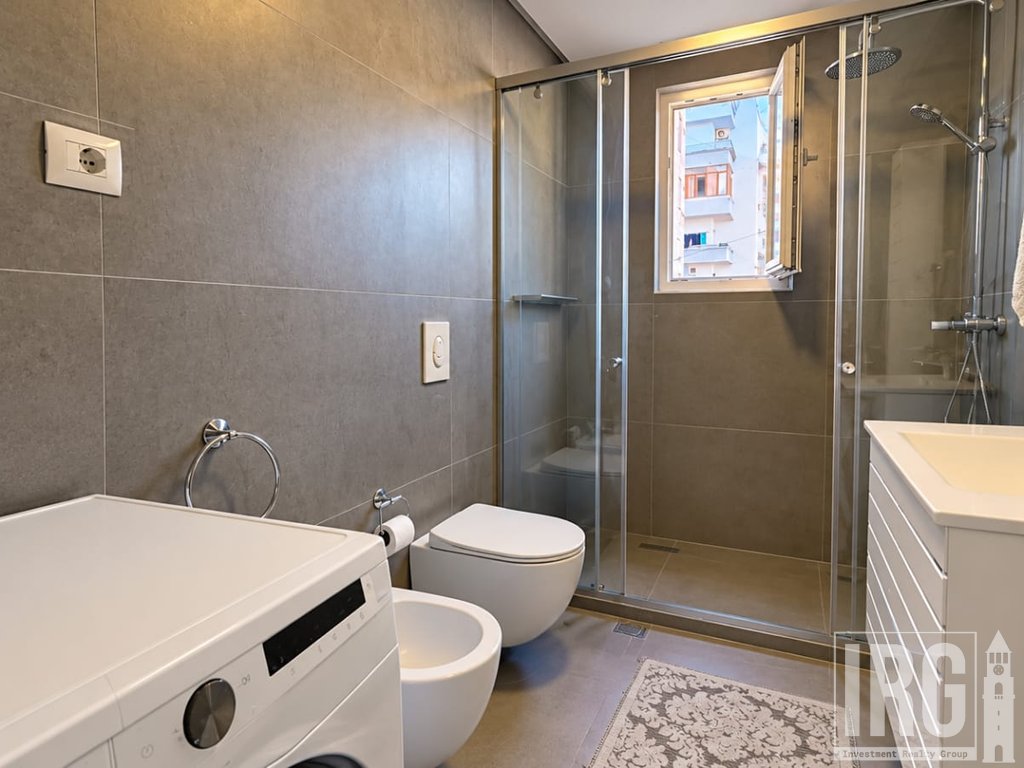 SHITET APARTAMENT 2+1 – TIRANA E RE