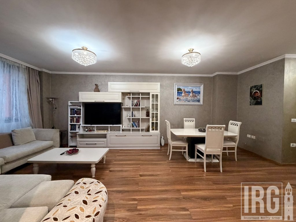 2 room apartment 108 m² in Tirana Municipality, Albania