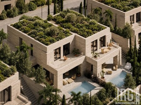 Shitet Apartament 1+1 në Sun Palase, 2,500 €/m²