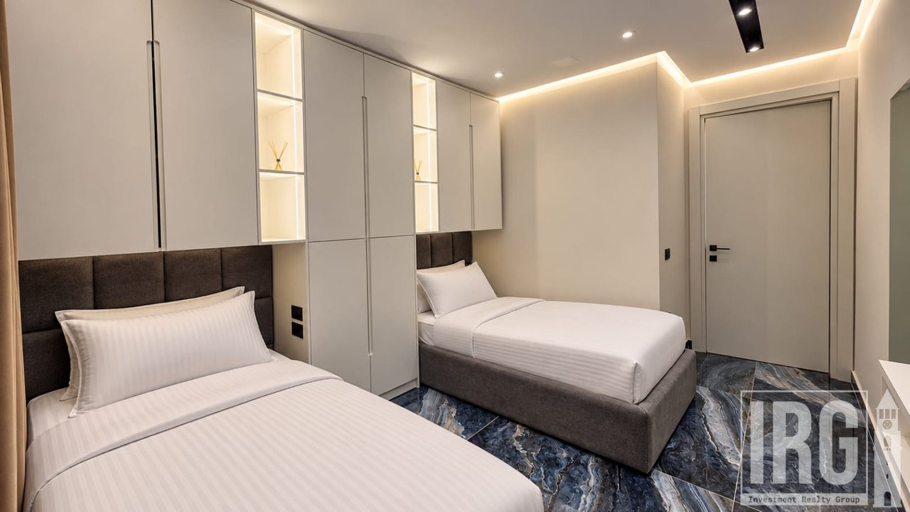 Jepet me Qira Apartament 2+1 me Parkim – Kopshti Botanik, Pranë Xhamisë
