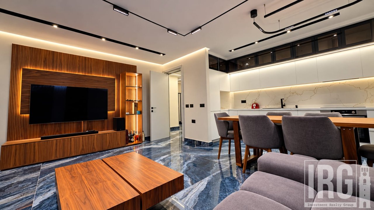Jepet me Qira Apartament 2+1 me Parkim – Kopshti Botanik, Pranë Xhamisë