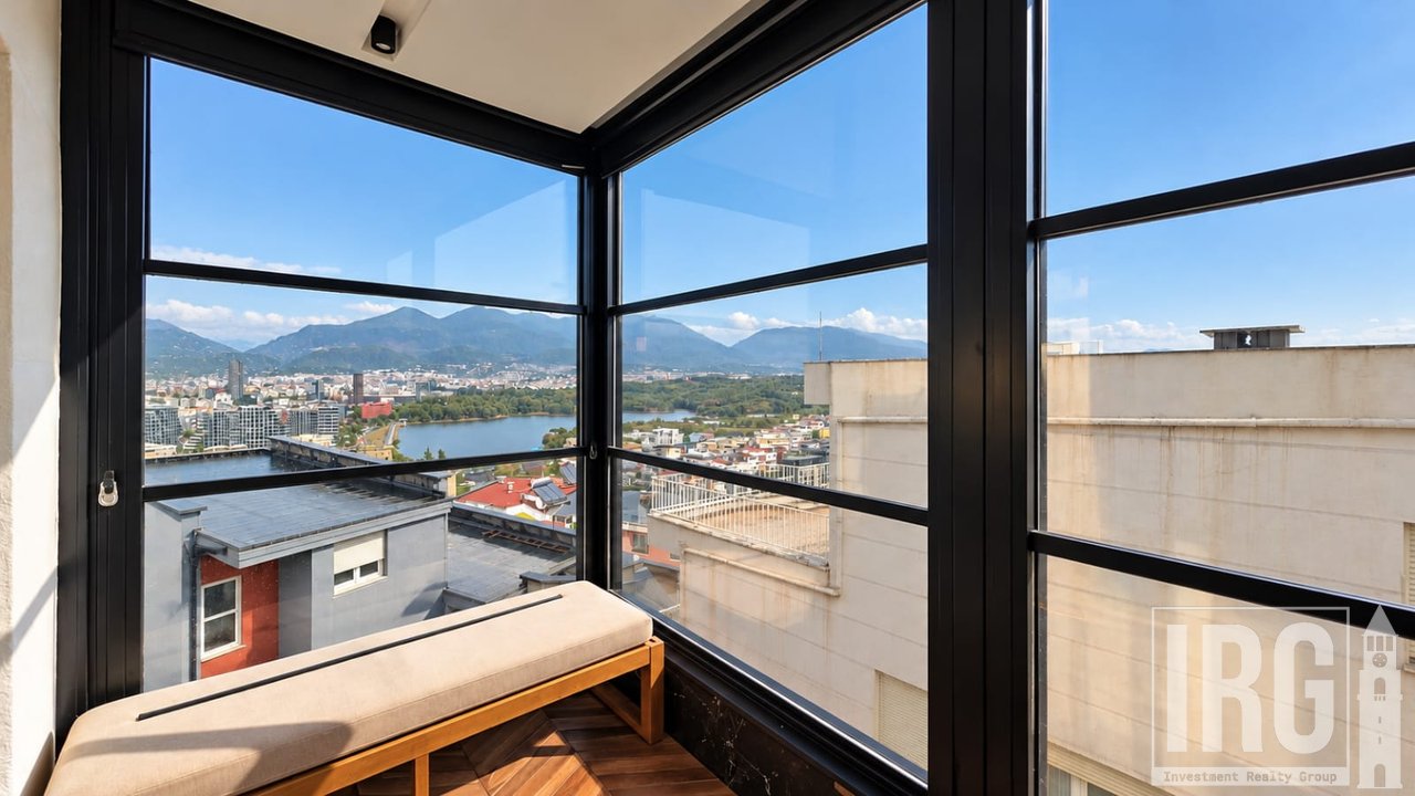 Jepet me Qira Apartament 2+1 me Parkim – Kopshti Botanik, Pranë Xhamisë