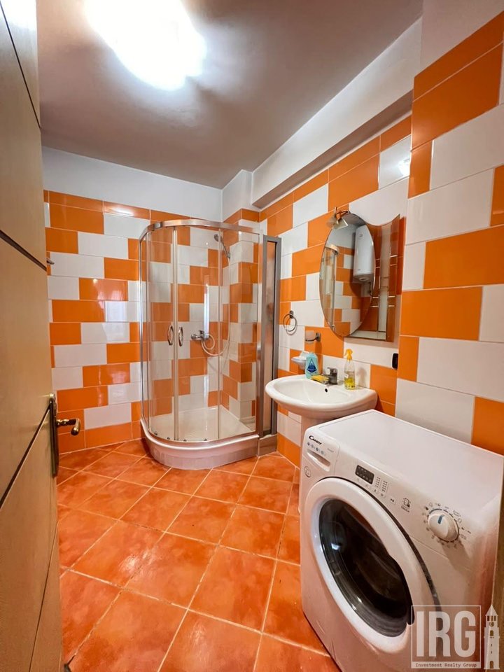 APARTAMENT 2+1+VERANDE TE KOMUNA E PARISIT