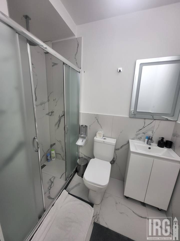 Premises for rent in the block!