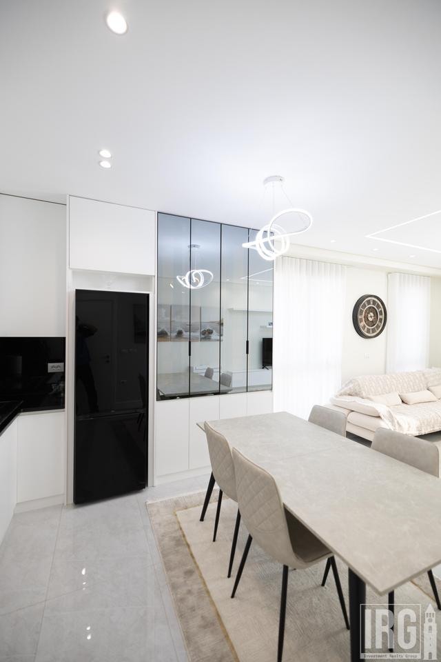APARTAMENT 2+1+2 POSTE PARKIMI TE KOPSHTI ZOOLOGJIK, PRANE TIKU&amp;MATO