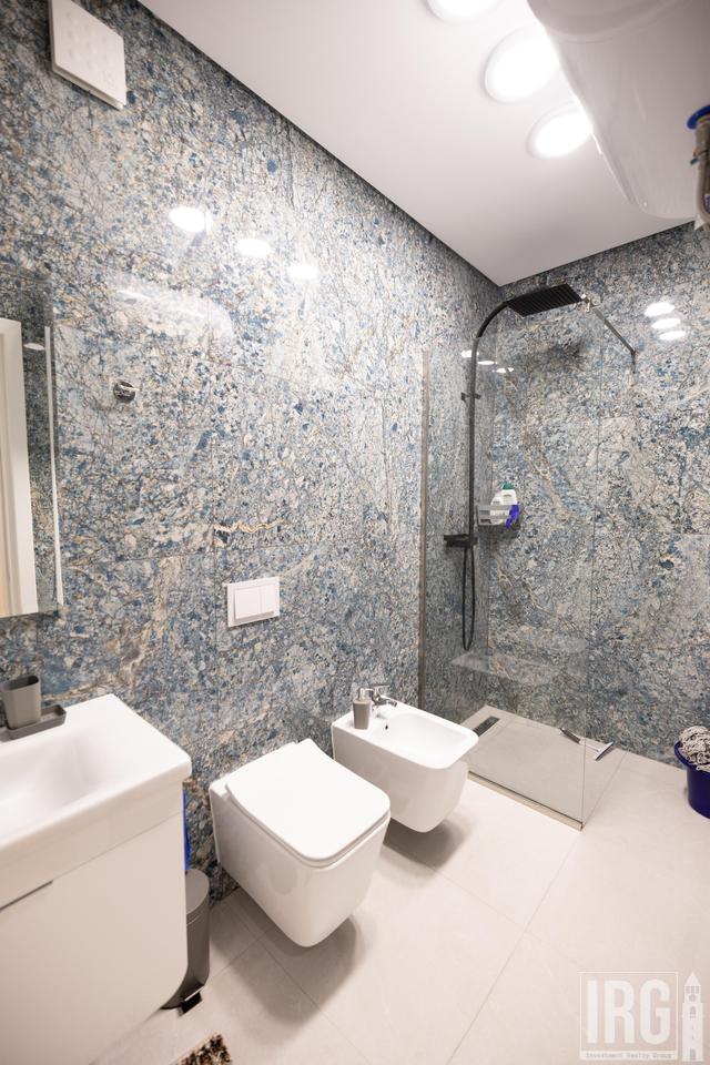 APARTAMENT 2+1+2 POSTE PARKIMI TE KOPSHTI ZOOLOGJIK, PRANE TIKU&amp;MATO