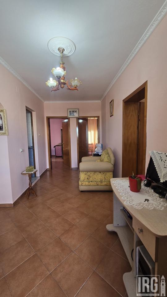 3+1 FOR SALE AT CORMEUM, YZBERISHT!
