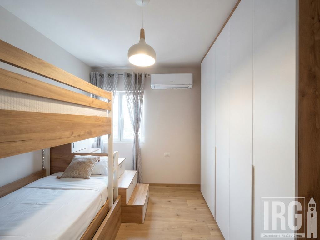 APARTAMENT 2+1 TE ISH FUSHA E AVIACIONIT.