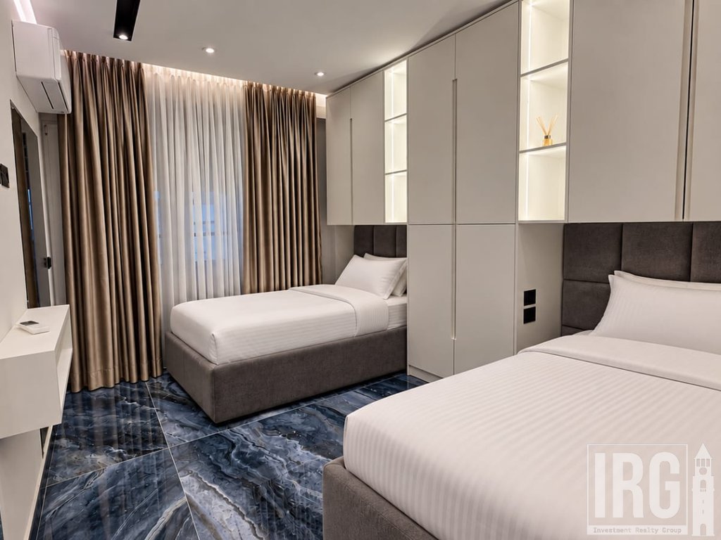 Jepet me Qira Apartament 2+1 me Parkim – Kopshti Botanik, Pranë Xhamisë