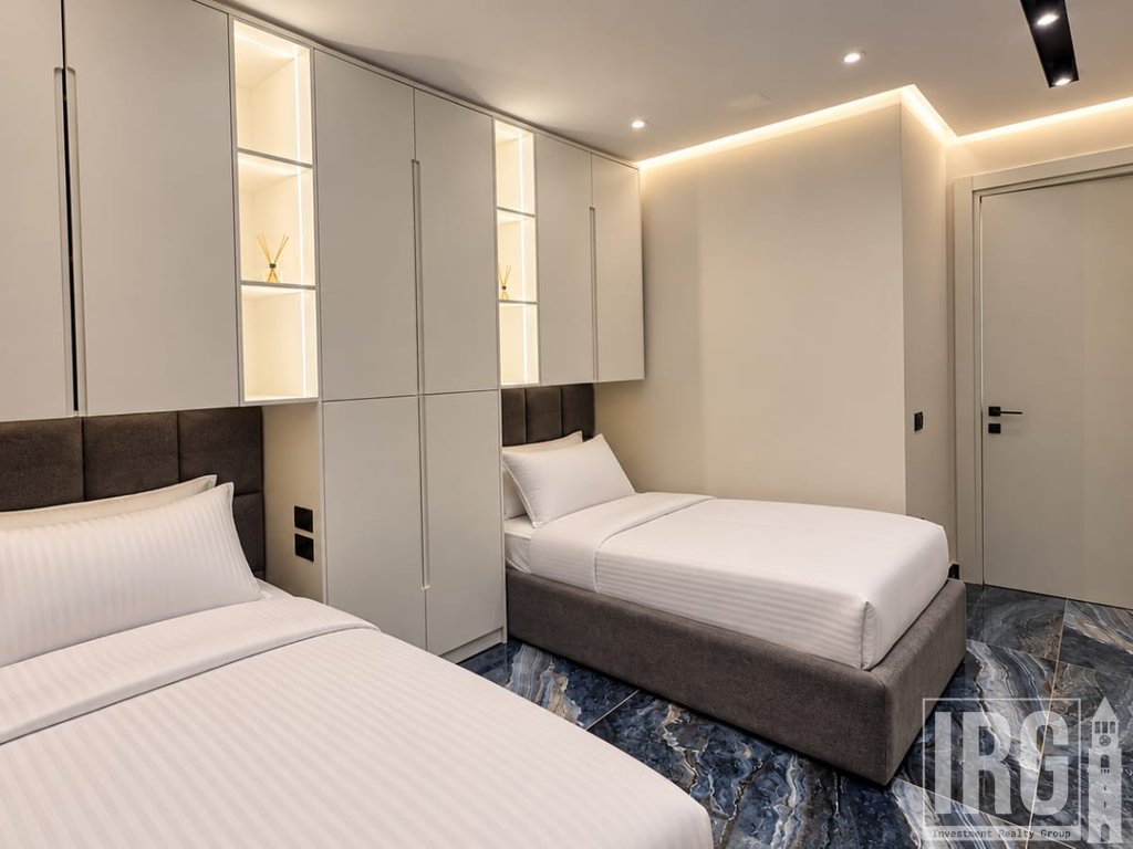 Jepet me Qira Apartament 2+1 me Parkim – Kopshti Botanik, Pranë Xhamisë