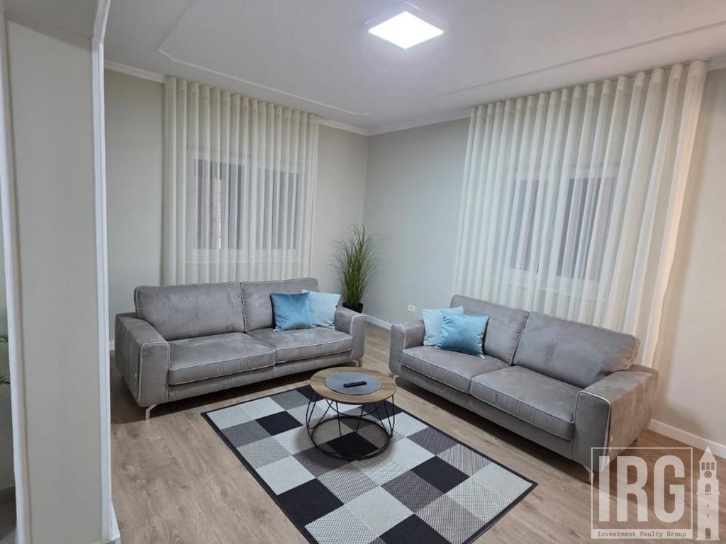 Jepet me qira apartament 2+1+2 tualete prane Qytetit Studenti!