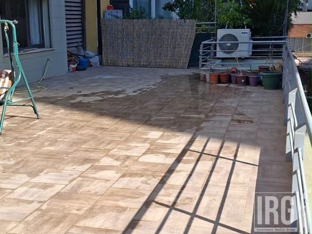 APARTAMENT 2+1+VERANDE TE KOMUNA E PARISIT
