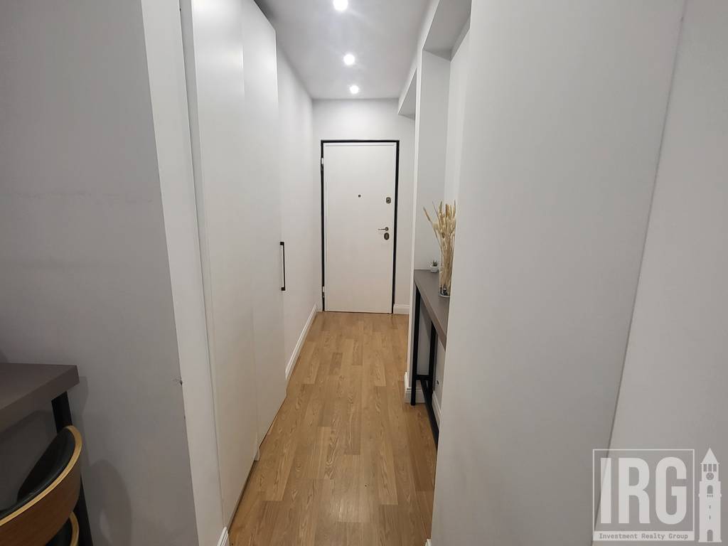 Jepet ambient per qira ne bllok!