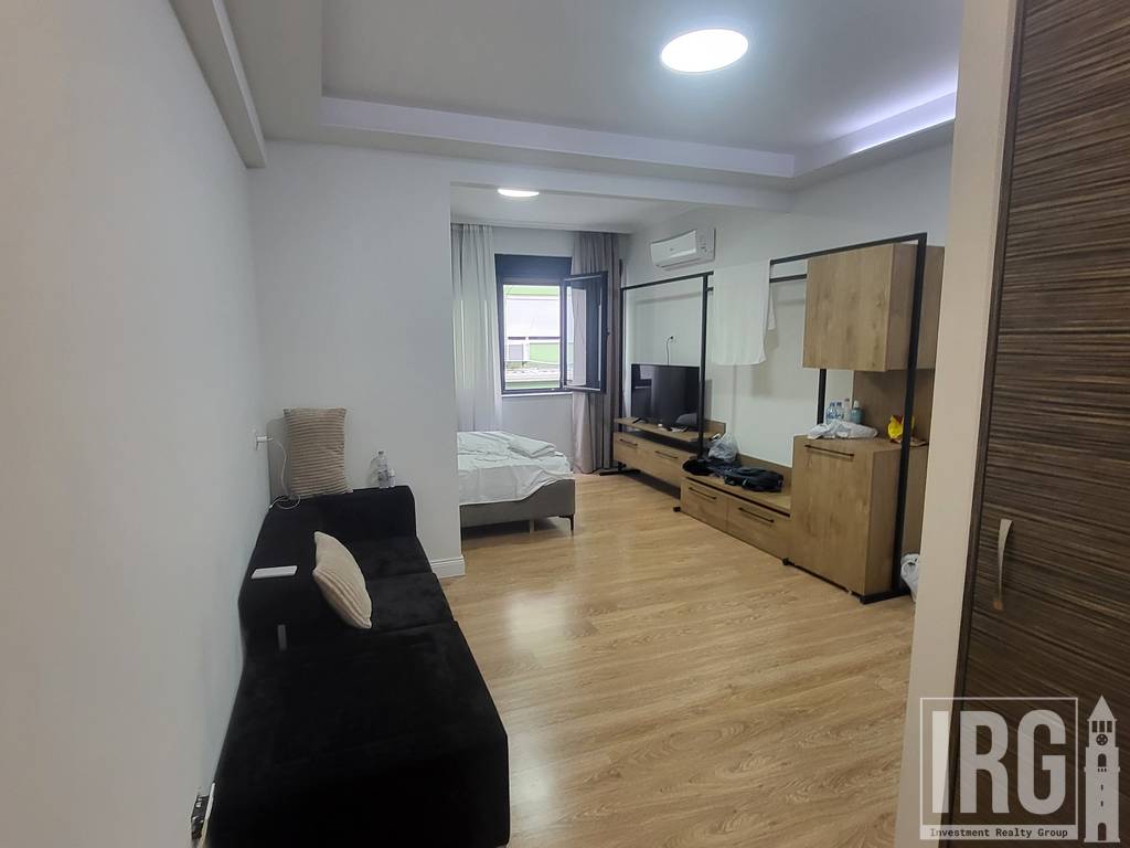 Jepet ambient per qira ne bllok!