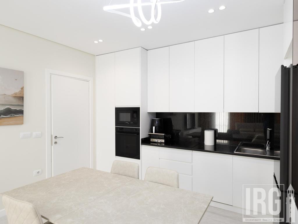 APARTAMENT 2+1+2 POSTE PARKIMI TE KOPSHTI ZOOLOGJIK, PRANE TIKU&MATO