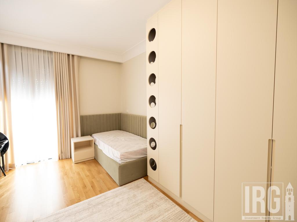 APARTAMENT 2+1+2 POSTE PARKIMI TE KOPSHTI ZOOLOGJIK, PRANE TIKU&MATO