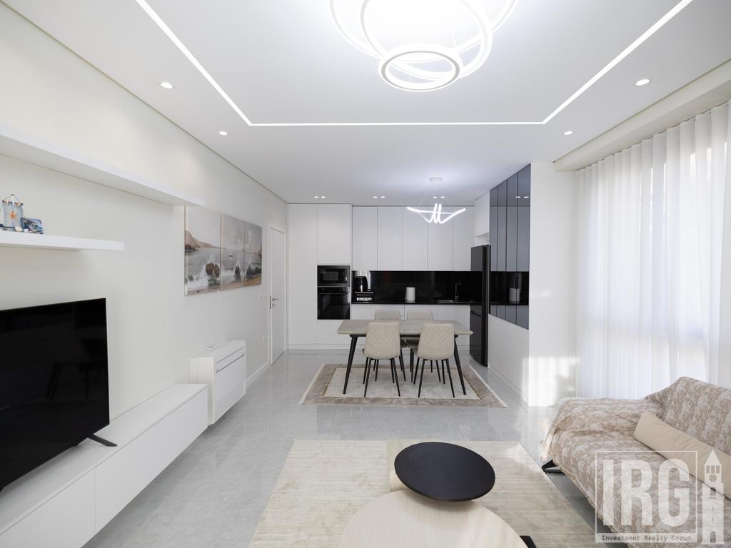 APARTAMENT 2+1+2 POSTE PARKIMI TE KOPSHTI ZOOLOGJIK, PRANE TIKU&MATO