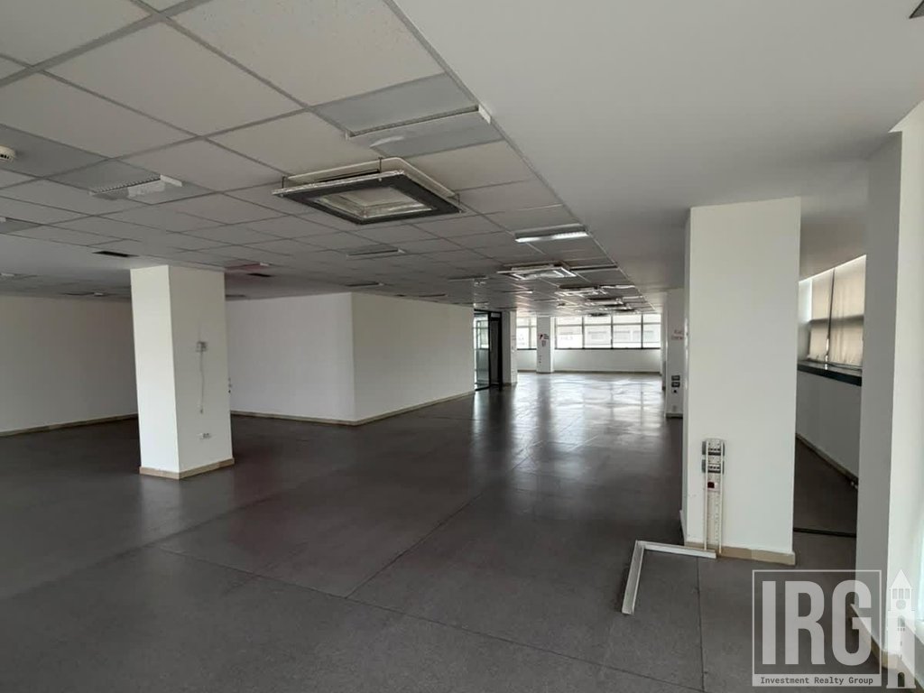JEPET ME QERA AMBIENT PER ZYRE RRUGA E KAVAJES