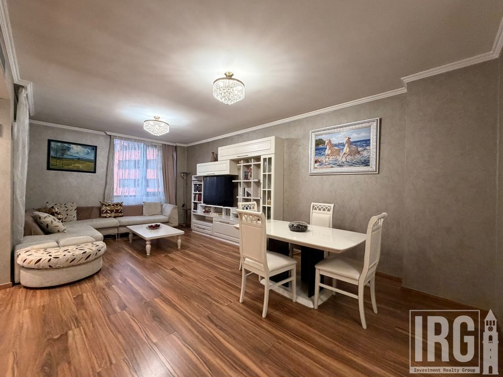 Qender, Apartament 2+1 me qira!