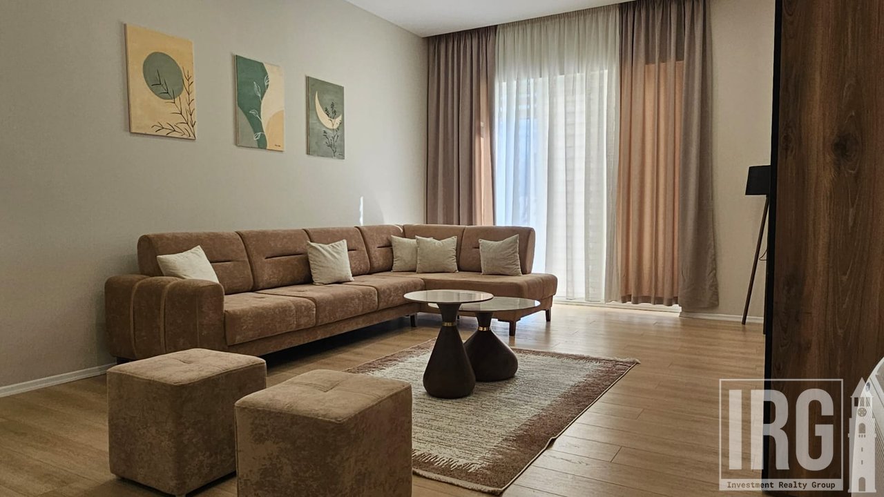 Apartament 3+1 me Oborr Privat- Eden Residence, Sauk