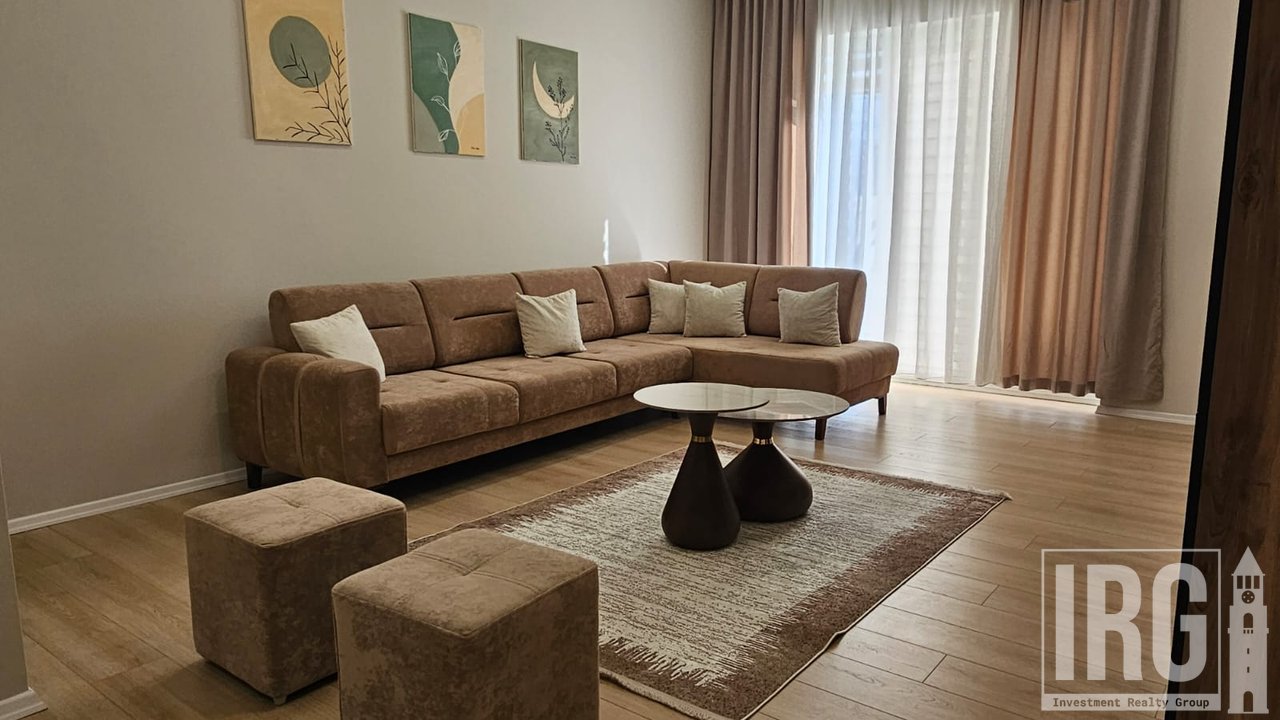 Apartament 3+1 me Oborr Privat- Eden Residence, Sauk