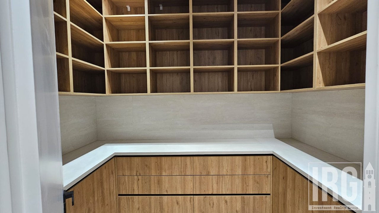 Apartament 3+1 me Oborr Privat- Eden Residence, Sauk