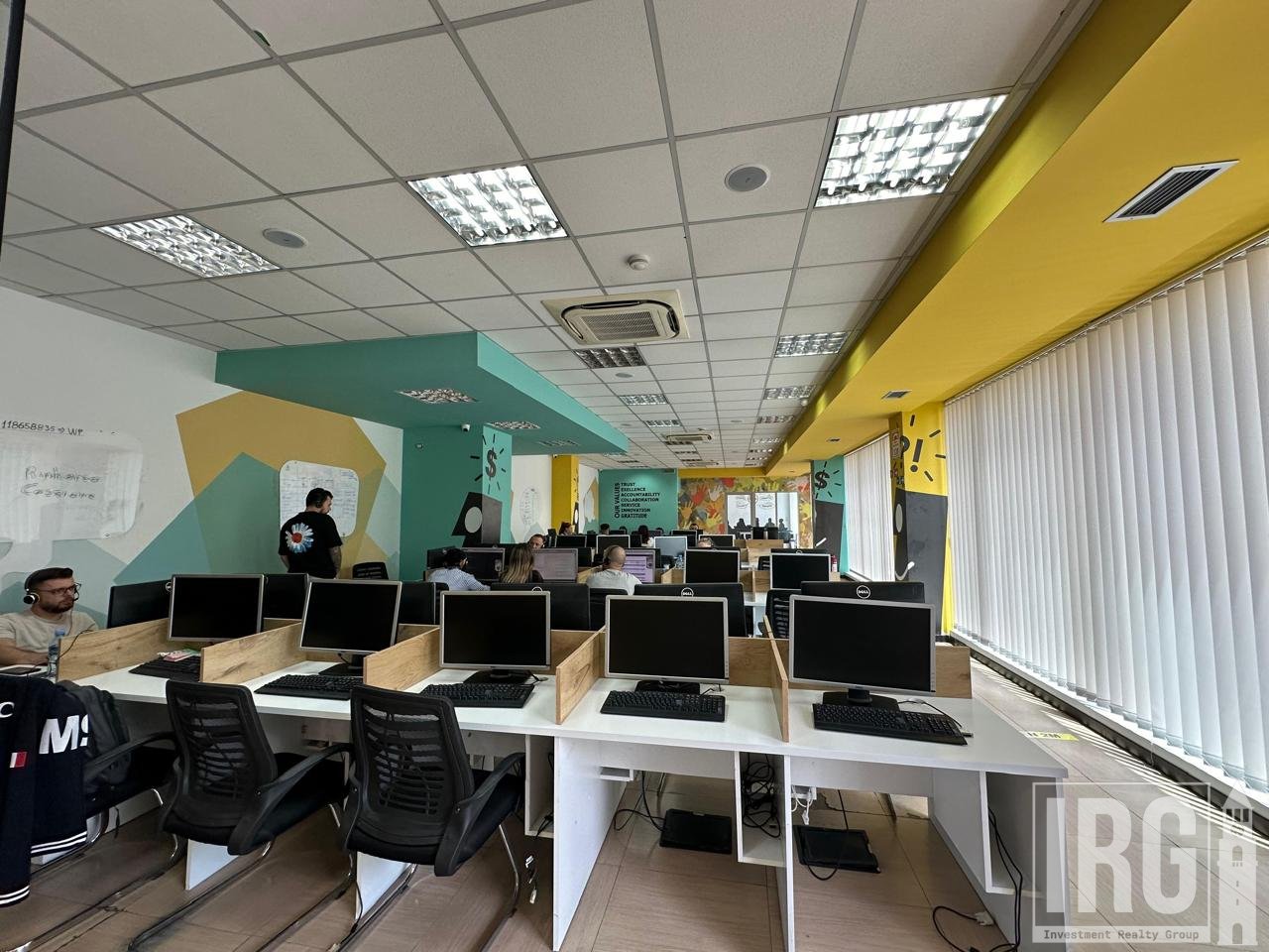 OFFICE NEAR HILTON, CLOSE TO DELIJORGJI