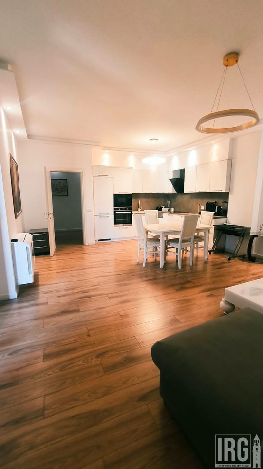 APARTAMENT 2+1 ME QIRA | TOPTANI CENTER
CMIMI 1100 €