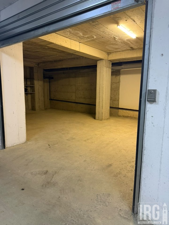 GARAGE FOR RENT – NEAR GOLDEN PARK, AT AMERICAN HOSPITAL 3