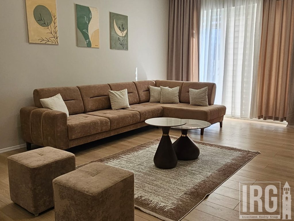 Apartament 3+1 me Oborr Privat- Eden Residence, Sauk