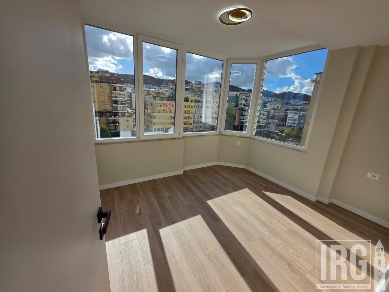 APARTAMENT 1+1 TE KOMUNA E PARISIT