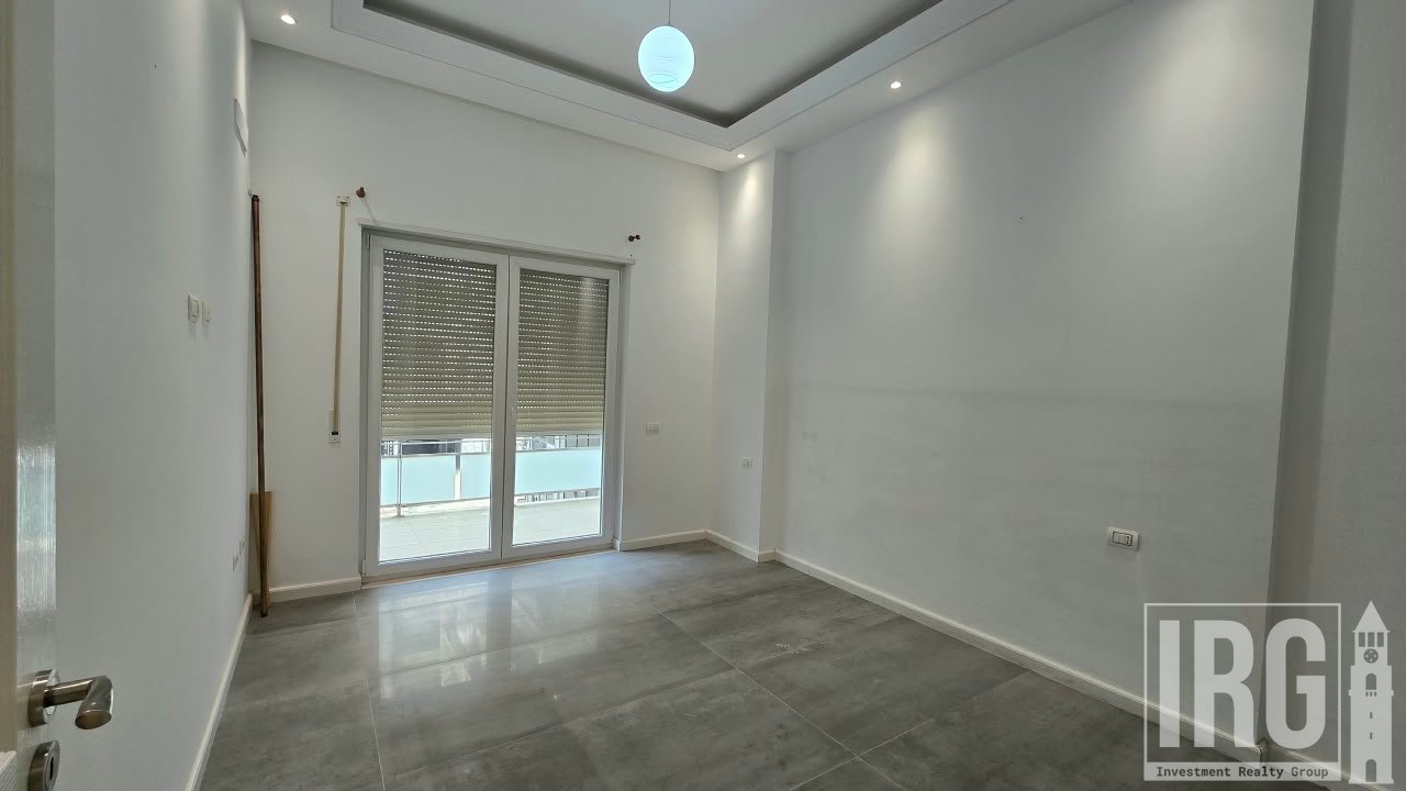 SHITET APARTAMENT 2+1 TE GOLDEN PARK, PERBALLE SPITALIT AMERIKAN 3!
