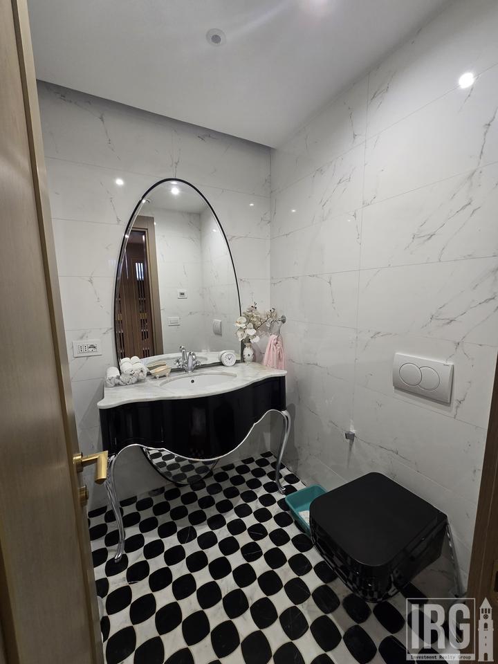 APARTAMENT LUKSOZ PËR SHITJE – KOMUNA E PARISIT, TIRANË