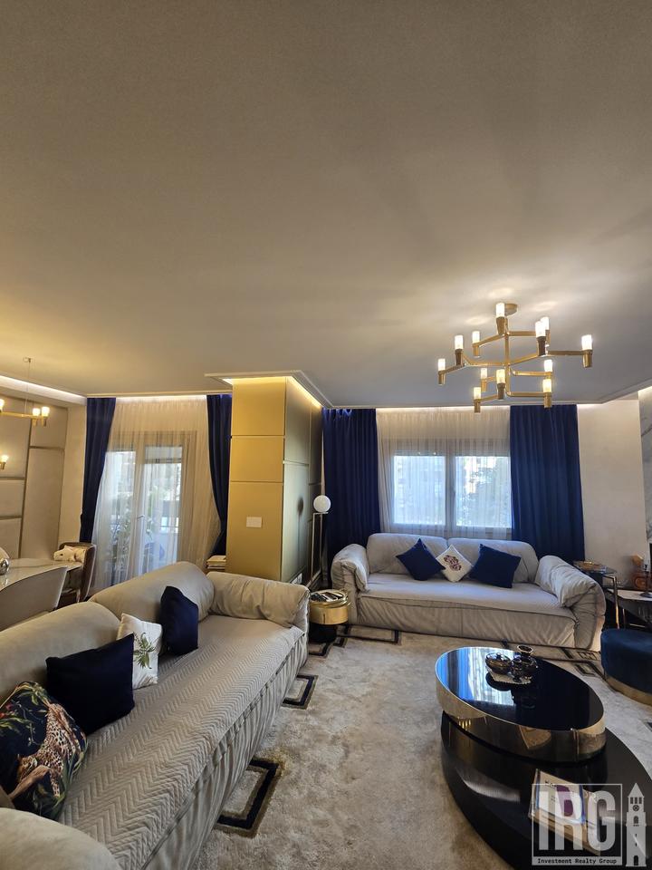 APARTAMENT LUKSOZ PËR SHITJE – KOMUNA E PARISIT, TIRANË
