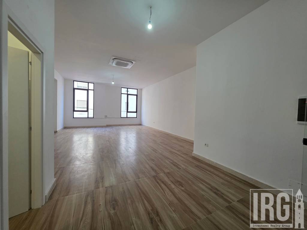 📍 Jepen me qira ambiente komerciale – Donika Center, Qendër