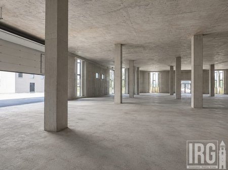 Godinë industriale dhe multifunksionale me qira