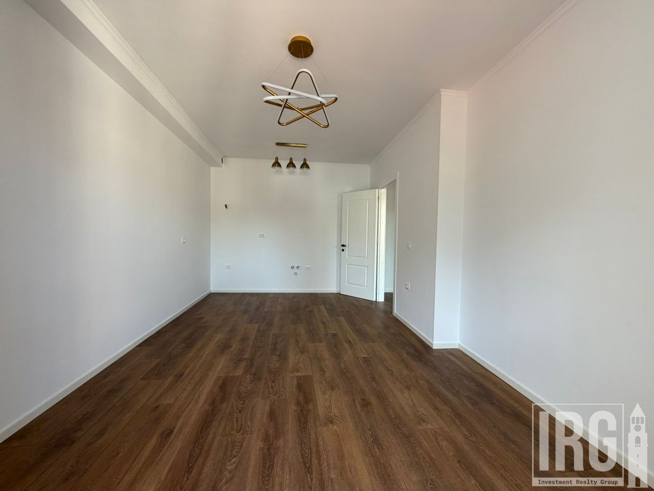 SHITET APARTAMENT 1+1 NE LAPRAKE, PRANE ZOJA KESHILLIT TE MIRE