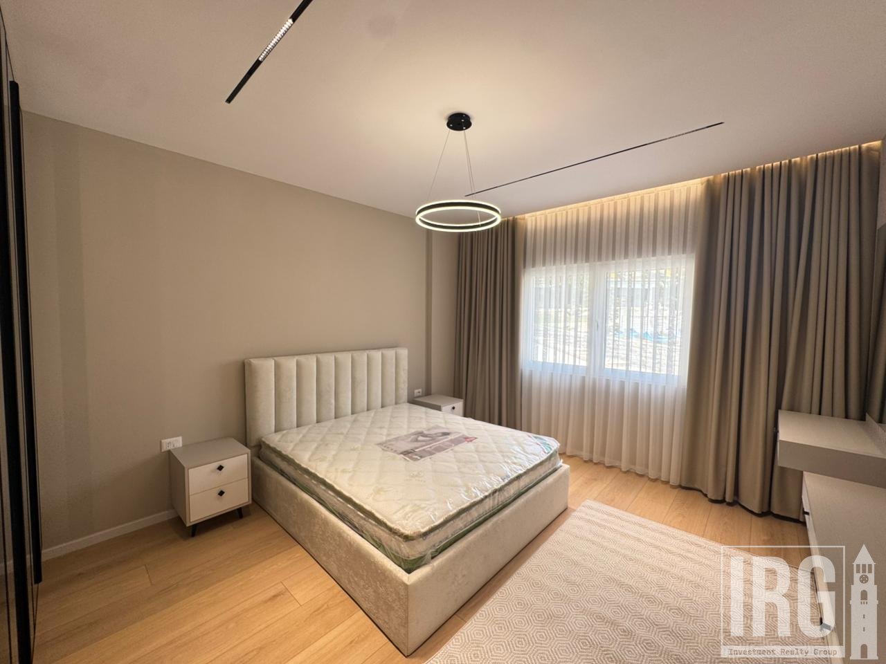 APARTMENT FOR RENT 2+1+2 + PARKING AT LAKE LAND.