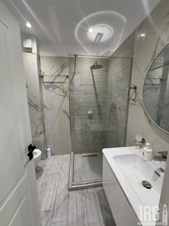 APARTMENT FOR RENT 2+1+2 + PARKING AT LAKE LAND.