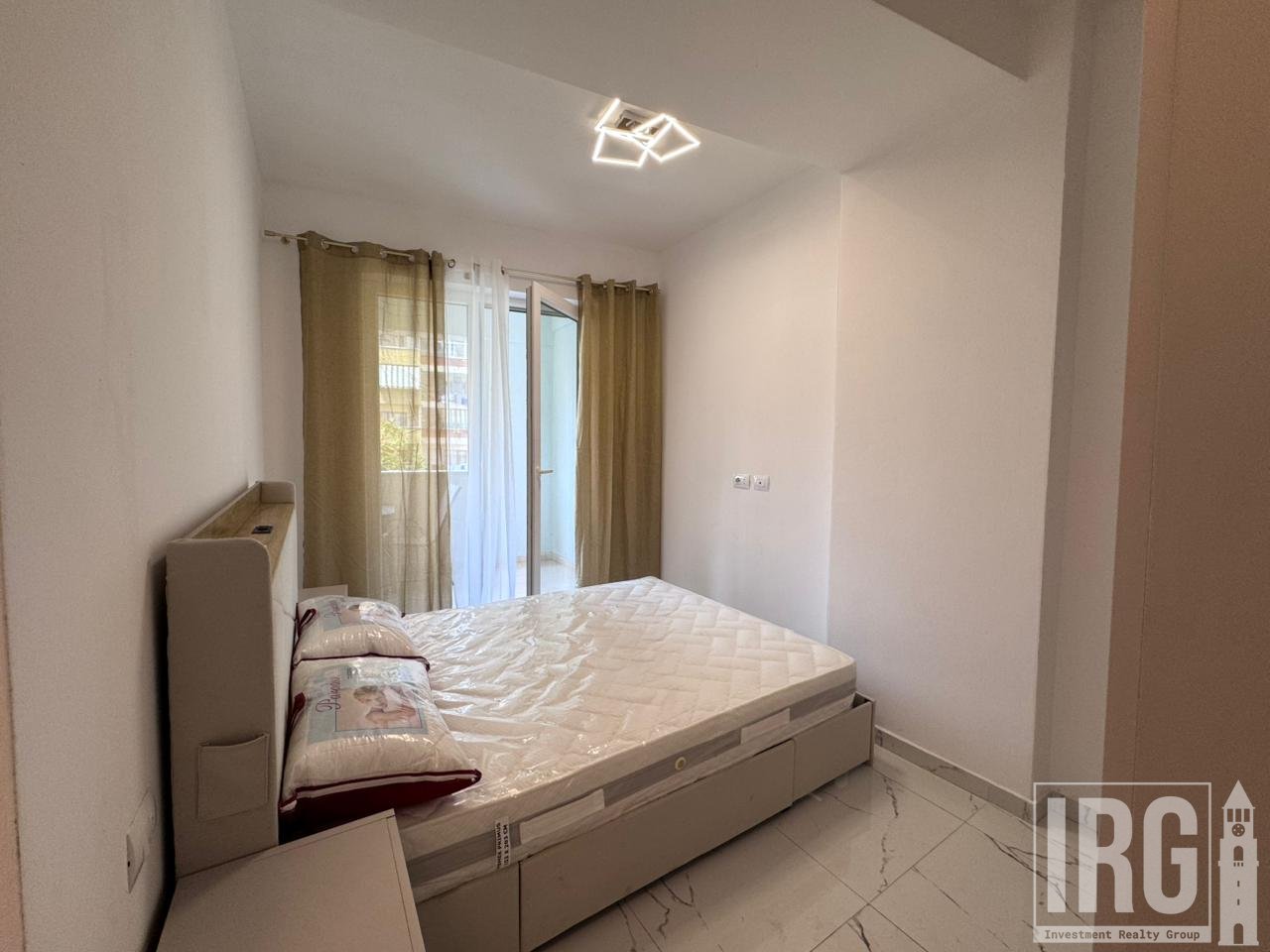 Apartament 2+1+2 me qira – Rruga e Dibrës, Tiranë