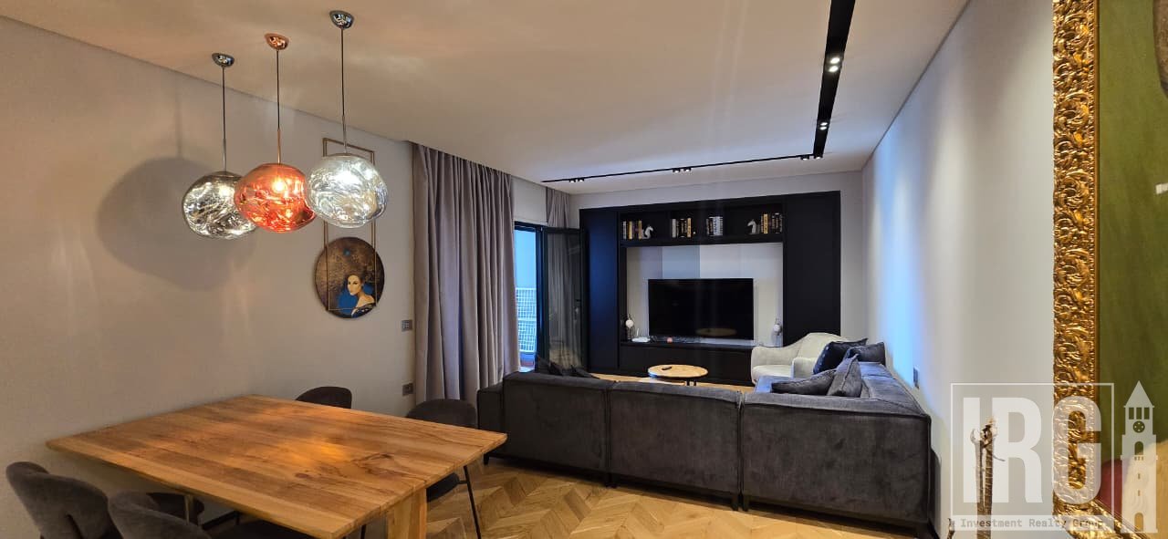 Apartament 2+1+2+Post Parkimi ne Kompleksin Green City!