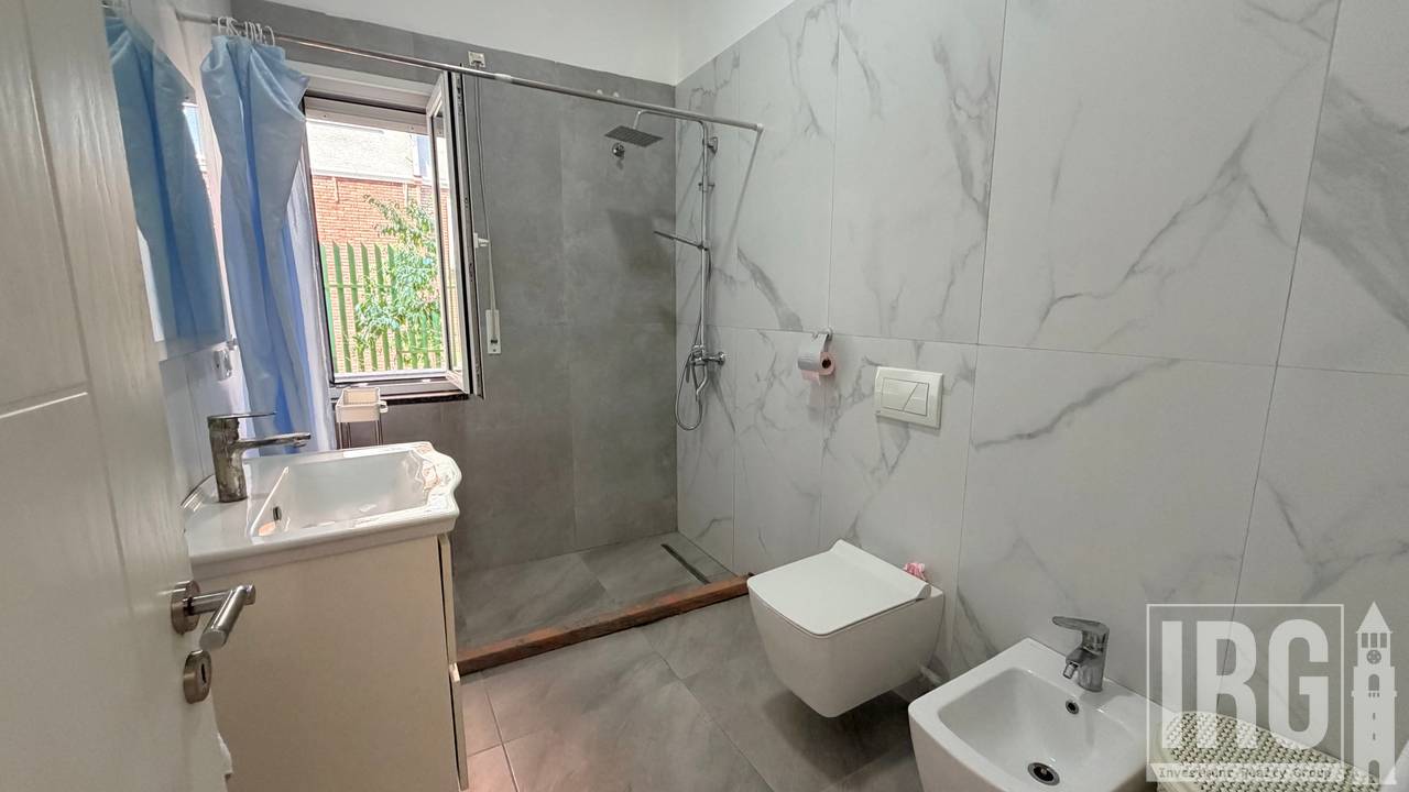 SHITET APARTAMENT 2+1+2 TEK RRUGA PETI, LIQENI I THATE | 24,000,000 LEKË