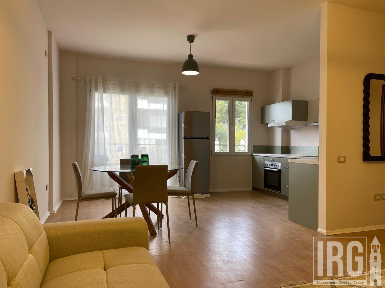 APARTAMENT 1+1 ME VERANDË PËR SHITJE – SARANDË